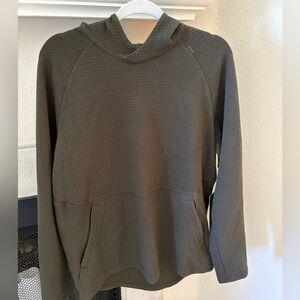 Lululemon At Ease Men’s Sweatshirt - L
